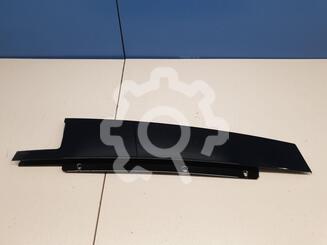 Накладка двери задней левой Mercedes-Benz C-Klasse IV W205 2014 - 2021
