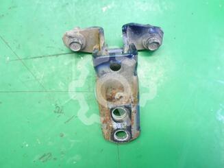 Петля двери передней Mitsubishi Lancer IX 2000 - 2010