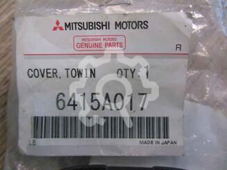 Заглушка буксировочного крюка Mitsubishi Outlander II 2005 - 2013