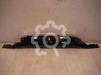 Накладка крышки багажника Mitsubishi Outlander III 2012 - 2024