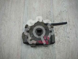 Суппорт передний левый Toyota Yaris 1999 - 2005