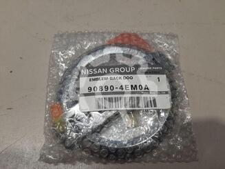 Эмблема Nissan Qashqai (J11) c 2014 г.