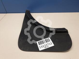 Брызговик задний правый Renault Duster I 2010 - 2021