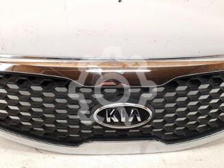 Решетка радиатора Kia Sorento II 2009 - 2020