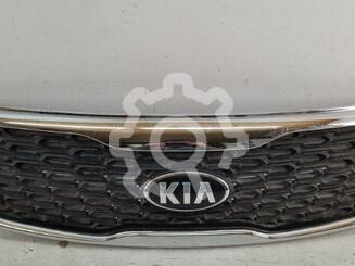 Решетка радиатора Kia Sorento II 2009 - 2020