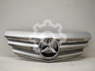 Решетка радиатора Mercedes-Benz B-klasse I W245 2005 - 2011