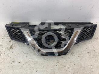 Решетка радиатора Nissan X - Trail (T32) c 2014 г.