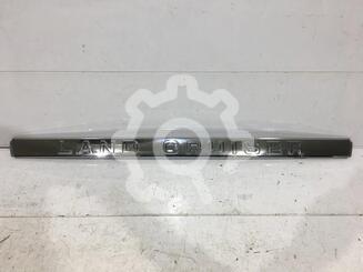 Накладка крышки багажника Toyota Land Cruiser [200] 2007 - 2021