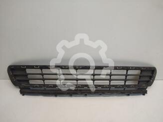 Решетка в бампер Volkswagen Golf VII 2012 - 2020