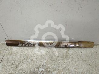 Накладка крышки багажника Toyota Land Cruiser [200] 2007 - 2021