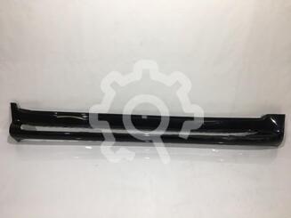 Накладка порога (наружная) Toyota Land Cruiser [200] 2007 - 2021