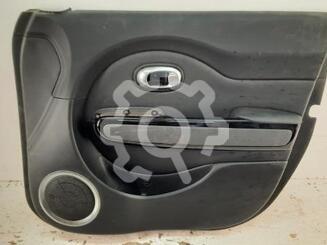 Обшивка двери передней правой Kia Soul II 2013 - 2019