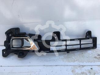 Рамка фары противотуманой правой Toyota Land Cruiser [200] 2007 - 2021