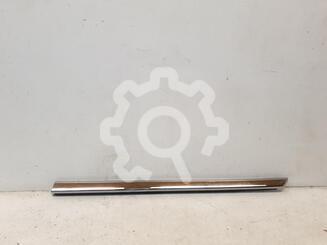 Молдинг двери передней правой Toyota Land Cruiser [200] 2007 - 2021
