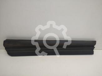 Накладка двери передней правой Lexus RX IV 2015 - 2024