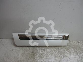 Накладка двери задней правой Toyota Land Cruiser [200] 2007 - 2021