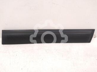 Накладка двери передней правой Nissan Qashqai (J10) 2006 - 2014