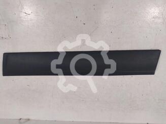 Накладка двери передней правой Nissan Qashqai (J10) 2006 - 2014