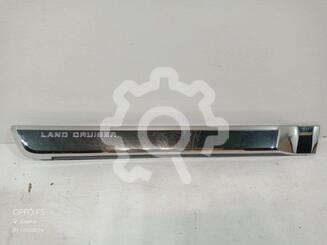 Молдинг двери задней правой Toyota Land Cruiser [200] 2007 - 2021