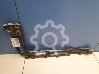 Кронштейн багажника Ford Focus III 2011 - 2019