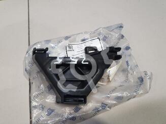 Кронштейн бампера переднего Ford Focus II 2005 - 2011
