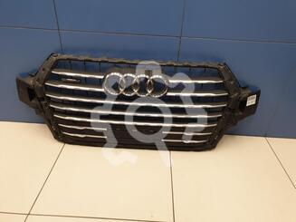 Решетка радиатора Audi Q7 с 2015 г.