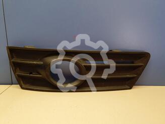 Решетка в бампер Volkswagen Passat CC c 2008 г.