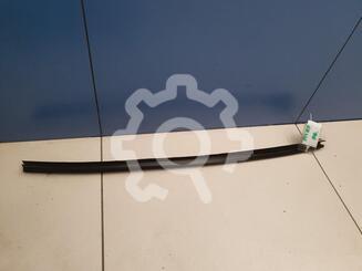 Накладка стекла переднего правого Audi A4 V [B9] 2015 - н.в.