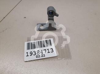 Петля двери передней Volkswagen Golf VII 2012 - 2020