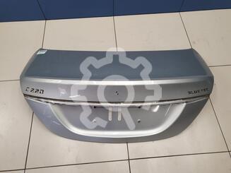 Крышка багажника Mercedes-Benz C-Klasse IV W205 2014 - 2021