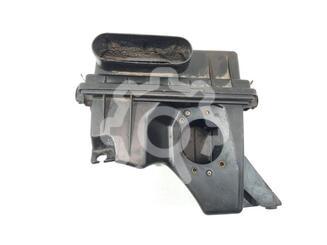 Корпус воздушного фильтра Nissan Maxima V [A33] 1999 - 2006