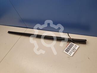 Молдинг двери задней левой Ford Focus II 2005 - 2011