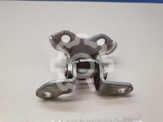 Петля двери передней Toyota Avensis III c 2009 г.