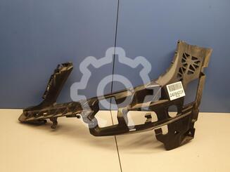 Кронштейн бампера переднего Mercedes-Benz C-Klasse III W204 2006 - 2015