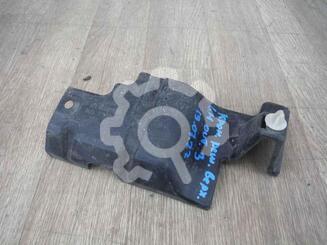 Кронштейн решетки радиатора Mitsubishi Outlander III 2012 - 2024