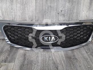 Решетка радиатора Kia Sorento II 2009 - 2020