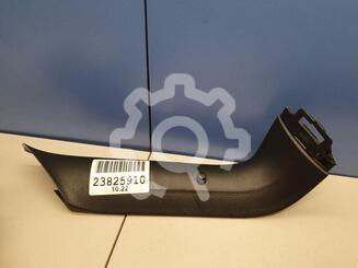 Обшивка двери багажника Volkswagen Golf VII 2012 - 2020