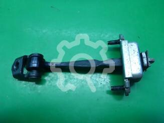 Ограничитель двери Ford Fusion 2002 - 2012