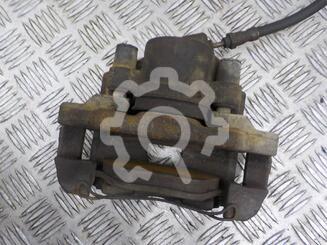 Суппорт передний правый Ford Fusion 2002 - 2012