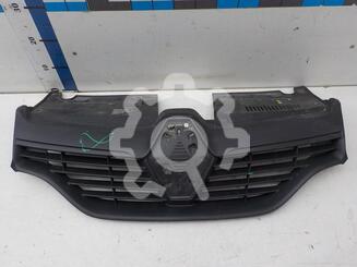 Решетка радиатора Renault Logan II 2012 - н.в.
