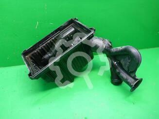 Корпус воздушного фильтра Nissan Bluebird Sylphy I [G10] 2000 - 2005