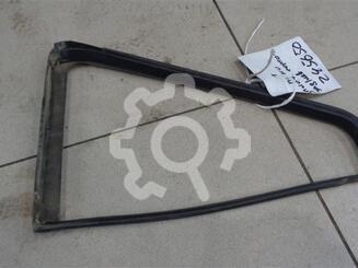 Уплотнитель форточки левой Hyundai Pony X2 1989 - 1994