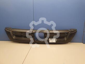 Решетка радиатора Honda CR-V III 2006 - 2012