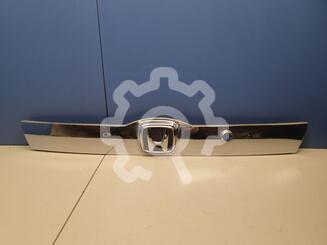 Накладка двери багажника Honda Jazz II 2008 - 2014