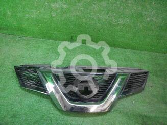 Решетка радиатора Nissan X - Trail (T32) c 2014 г.