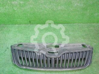 Решетка радиатора Skoda Rapid I 2012 - 2020