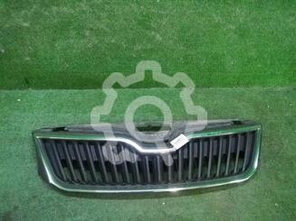 Решетка радиатора Skoda Rapid I 2012 - 2020