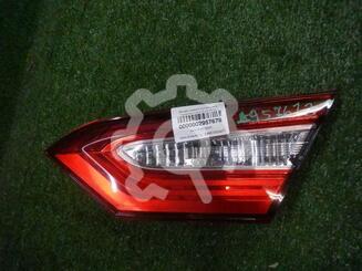 Фонарь задний внутренний правый Toyota Camry VIII [XV70] 2017 - н.в.