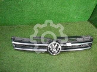 Решетка радиатора Volkswagen Touareg II 2010 - н.в.