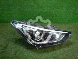 Фара правая Hyundai Santa Fe III 2012 - 2018